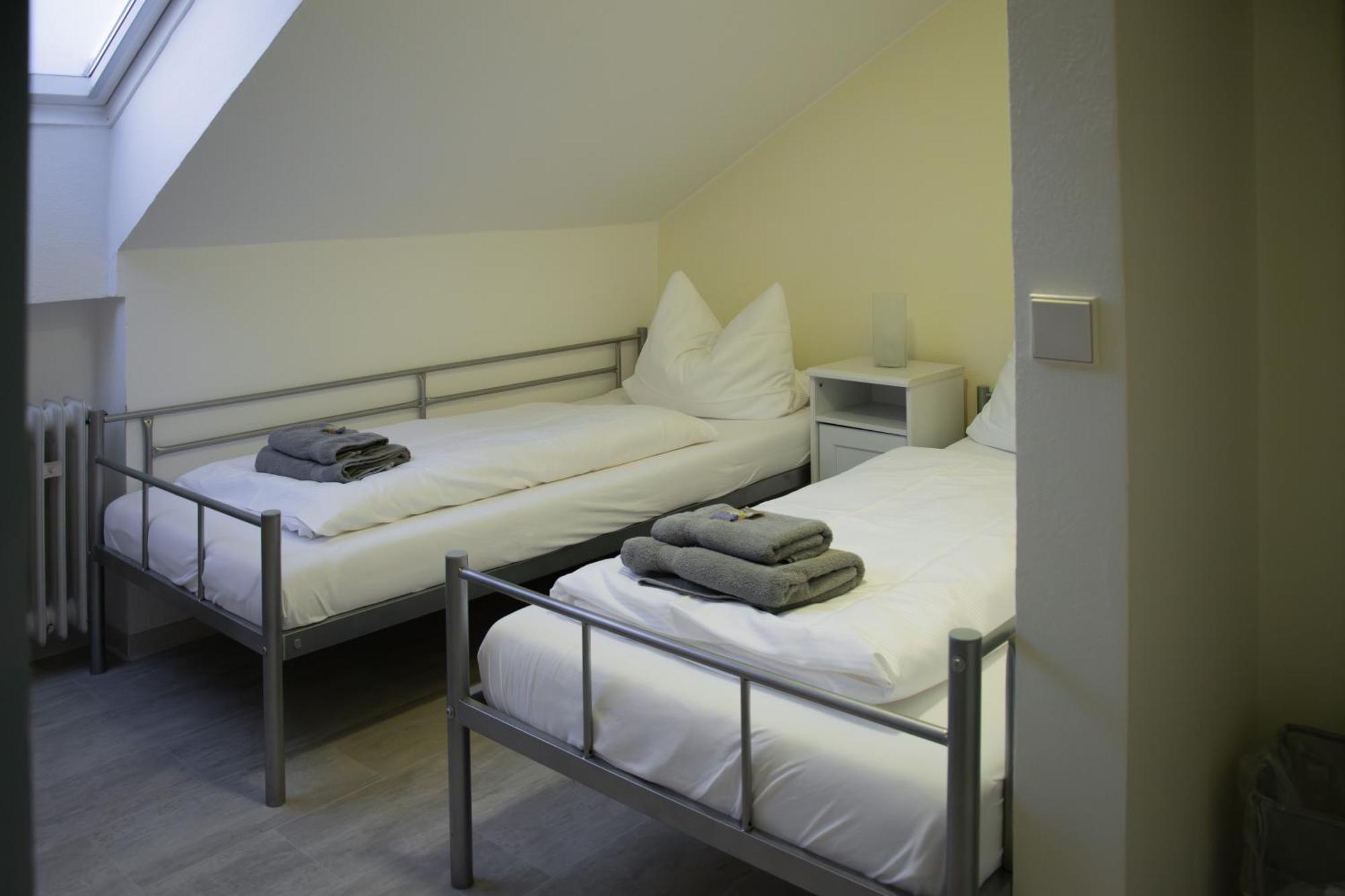 Hotel Sonnenhof Garni Bad Herrenalb Exterior foto